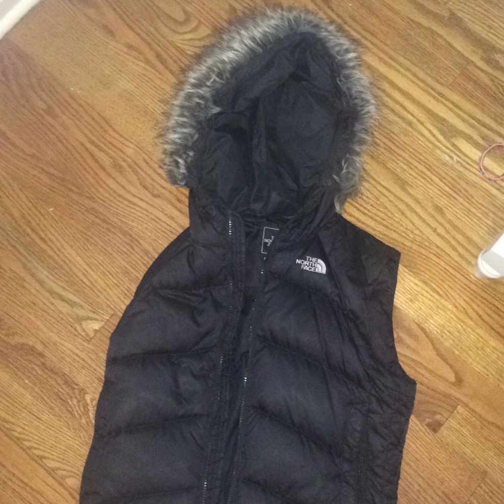 North face furry vest
